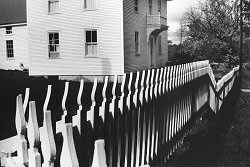 John Loengard, Shaker Fence