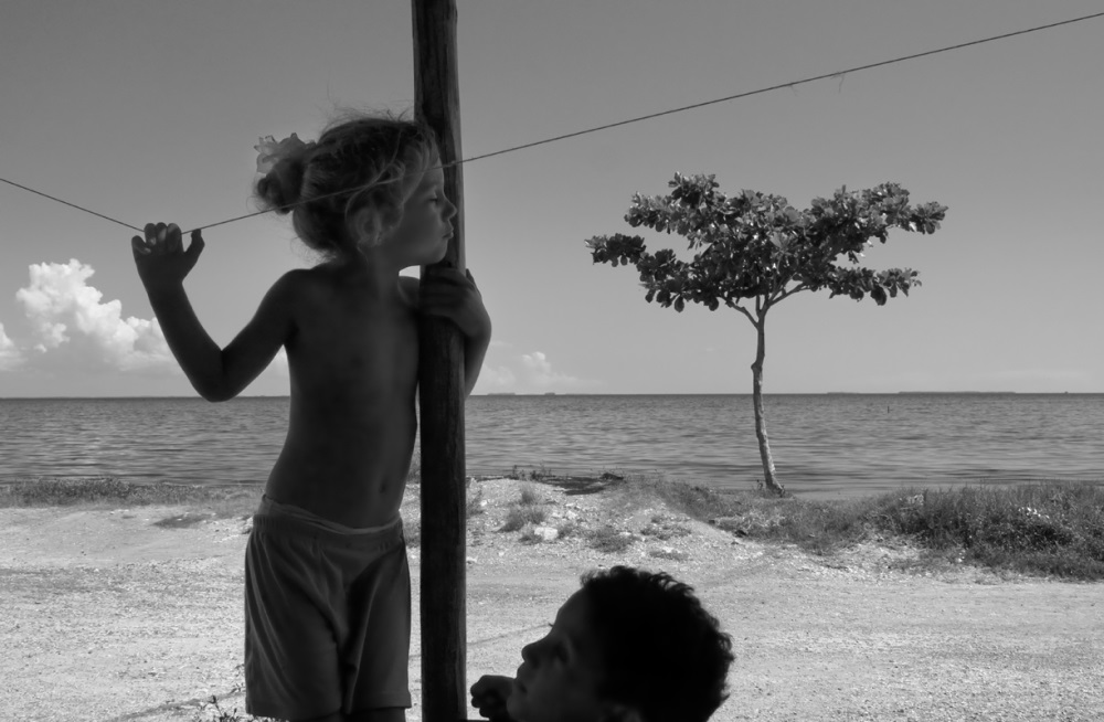 051.jpg - 157378 Bytes