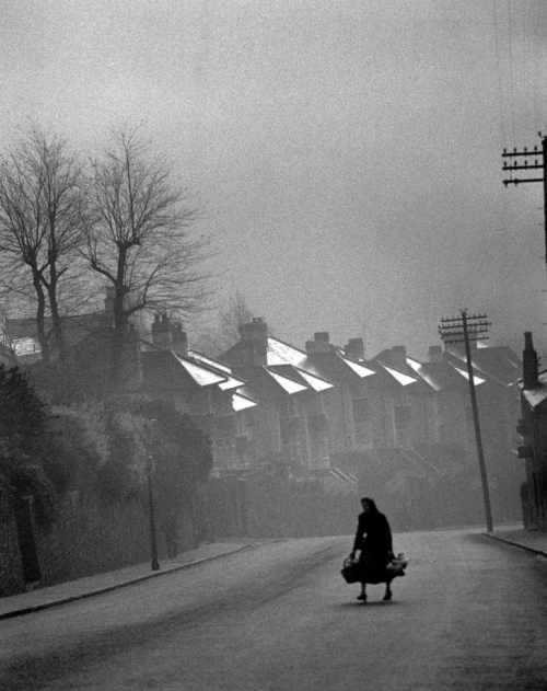 Carl Mydans, Fog Coming In | Afterimage Gallery