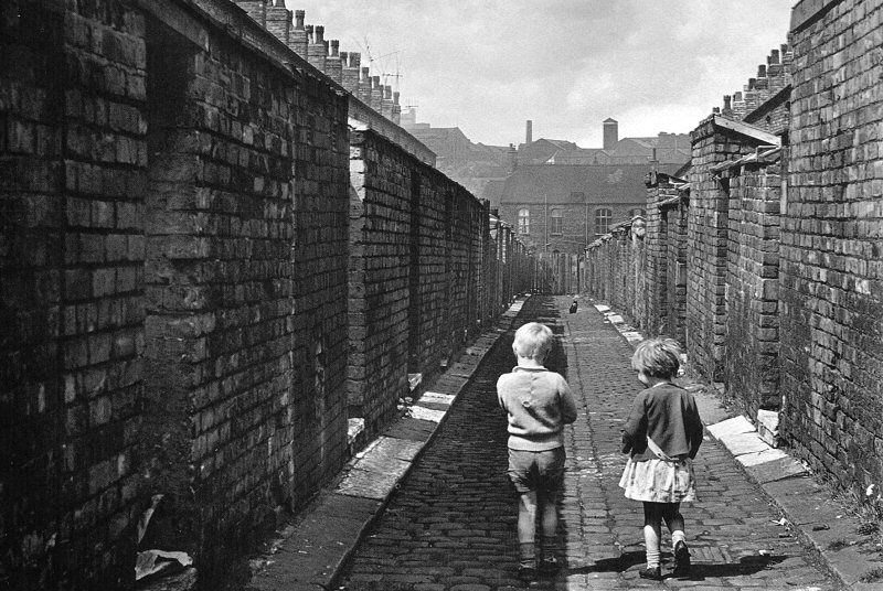 John Loengard, Children in Manchester | Afterimage Gallery